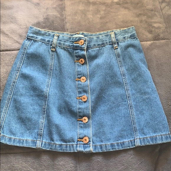 Skirt - Picture 1 of 3